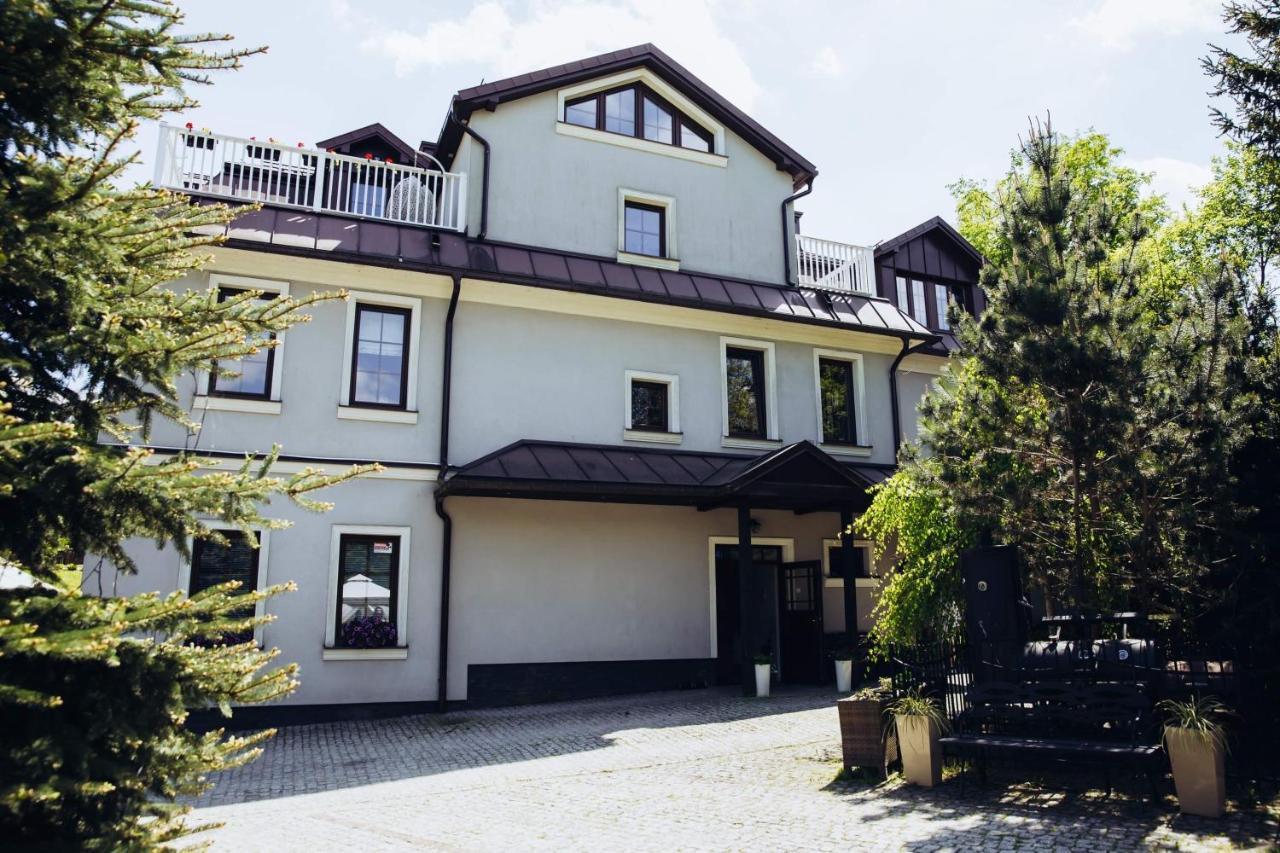 Pensjonat Rozanna Wawolnica Exterior foto